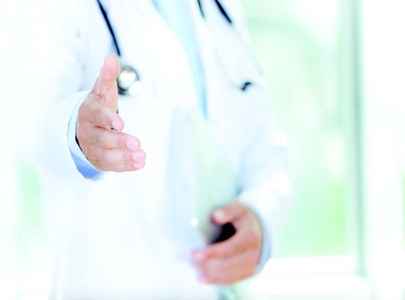 6 Contract Negotiation Tips for Physicians, from Physician Recruiters